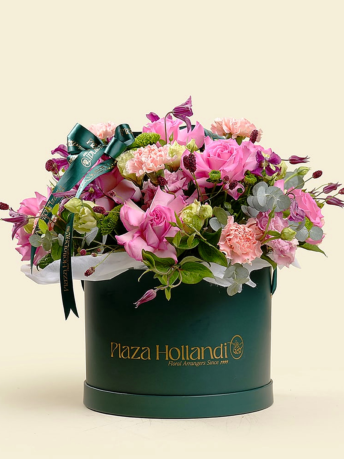 Plaza Hollandi signature green hatbox arrangement